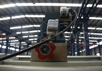 液压体系.jpg 液压体系.jpg