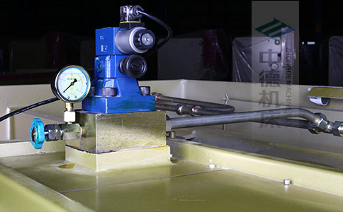 ZDS-450接纳国际高品德液压阀,不漏油,无端障,能实时显现油压,并接纳全金属高压管毗连保障品德.jpg ZDS-450接纳国际高品德液压阀,不漏油,无端障,能实时显现油压,并接纳全金属高压管毗连保障品德.jpg