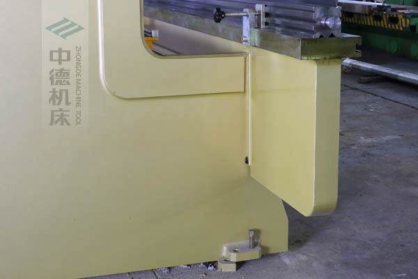 ZDP-16060特别加厚型立柱,超高强度,轻松抵当挠度变形.jpg ZDP-16060特别加厚型立柱,超高强度,轻松抵当挠度变形.jpg