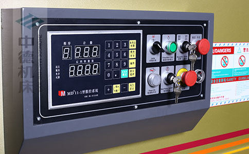 ZDS-1032接纳MD11简略单纯数控体系.jpg ZDS-1032接纳MD11简略单纯数控体系.jpg